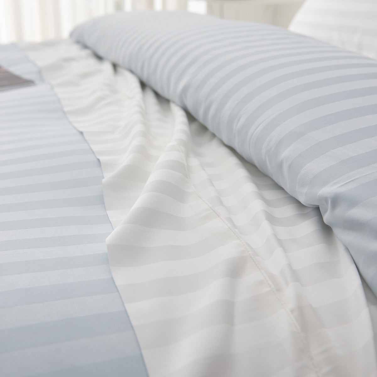 Maholi - Bamboo Stripe Duvet Cover Set
