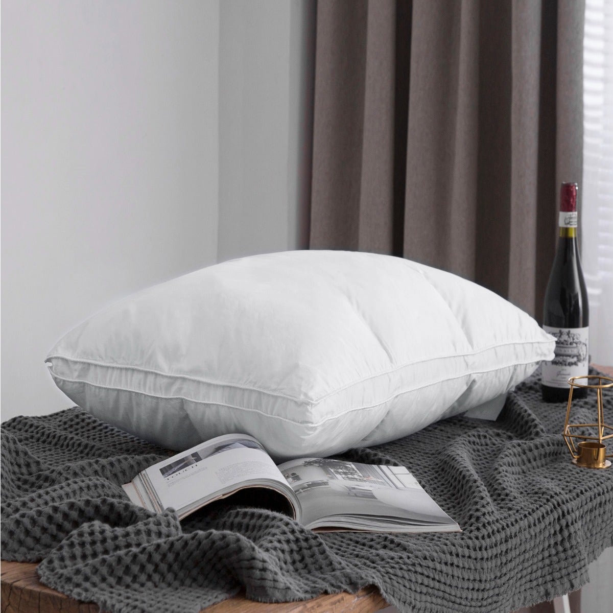 Royal Elite - White Down Chamber Lock Pillow