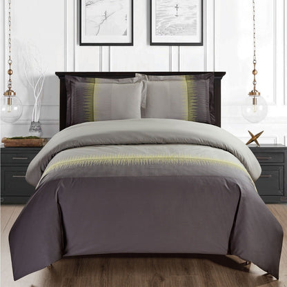 Maholi - Northern Lights Embroidered Duvet Cover Set
